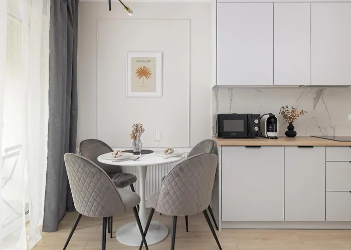 Modern With Garden In By Renters Świnoujście